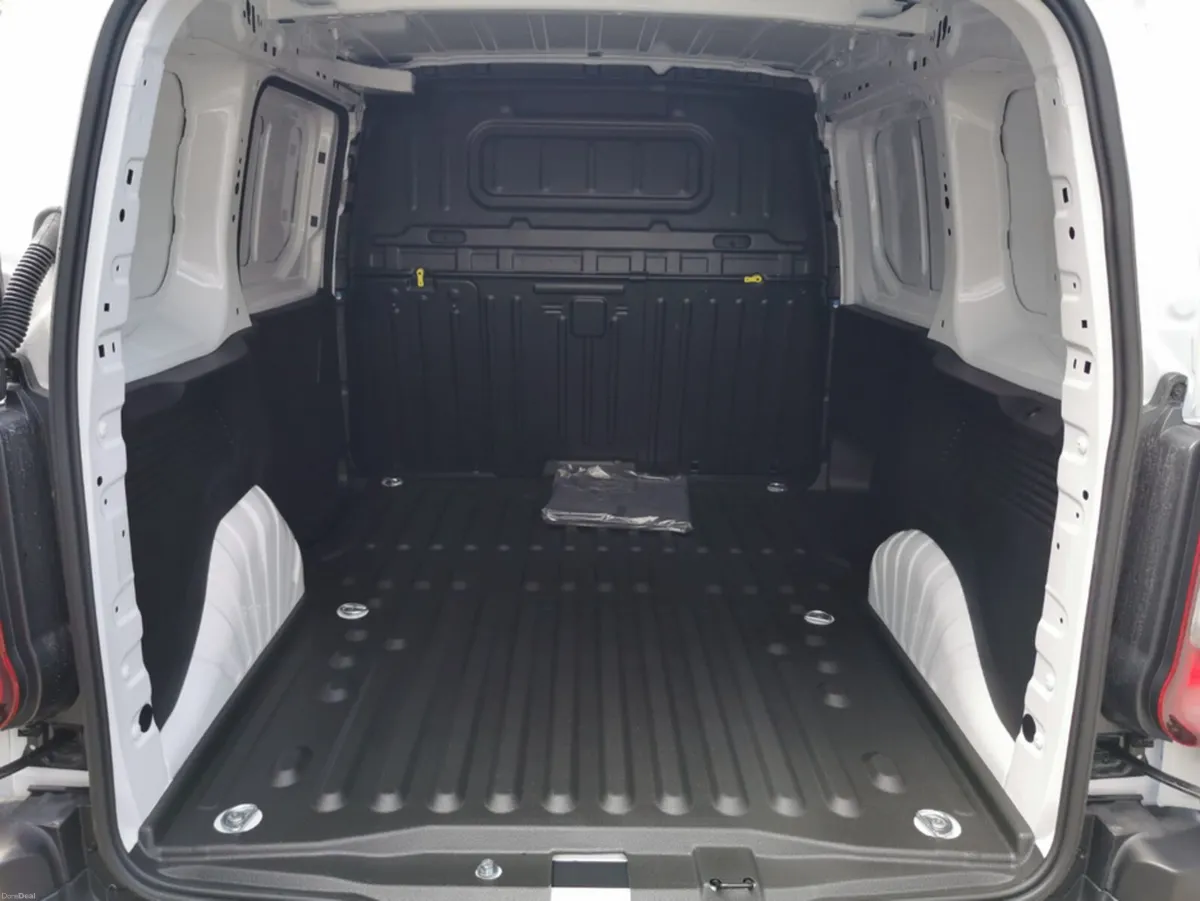 Citroen Berlingo ENTERPRISE BLUEHDI 10 - Image 4