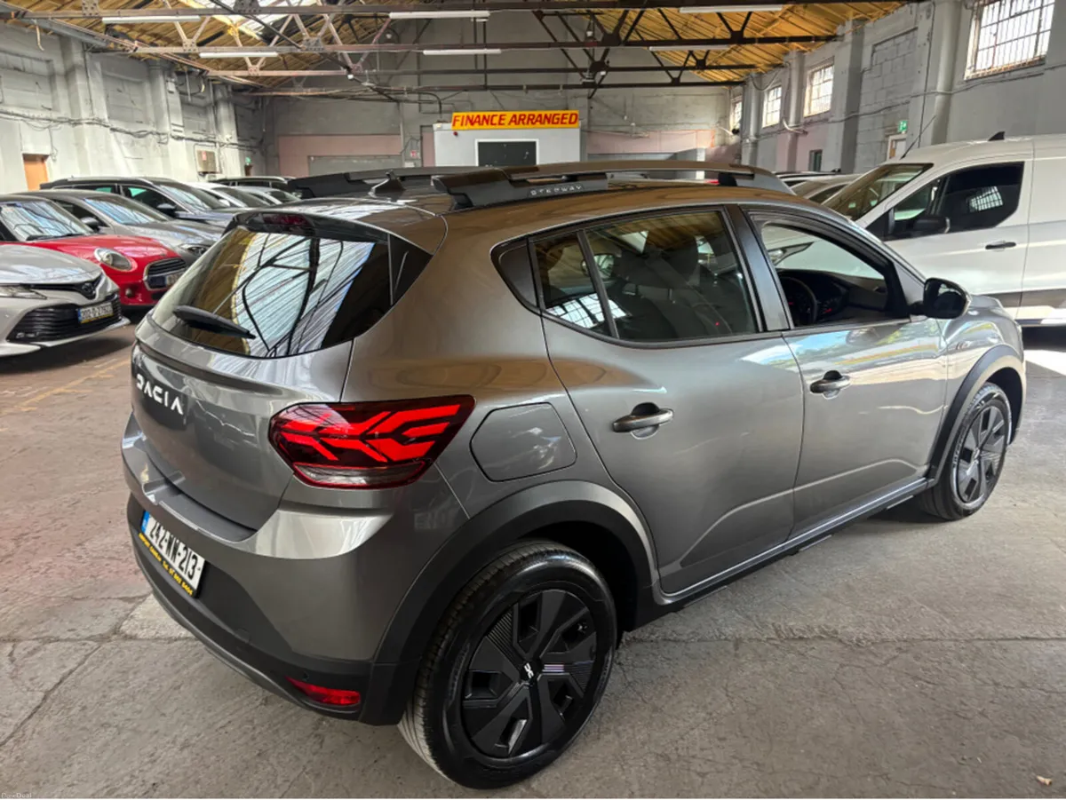 Dacia Sandero Stepway STEPWAY EXPRESSION TCE Finan - Image 2