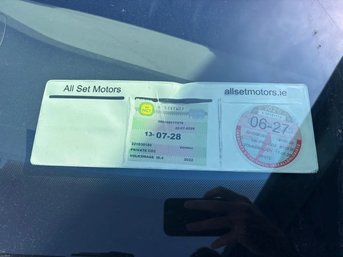 Volkswagen ID.4 LIFE Pure €4000 Worth of Extras 55 - Image 4