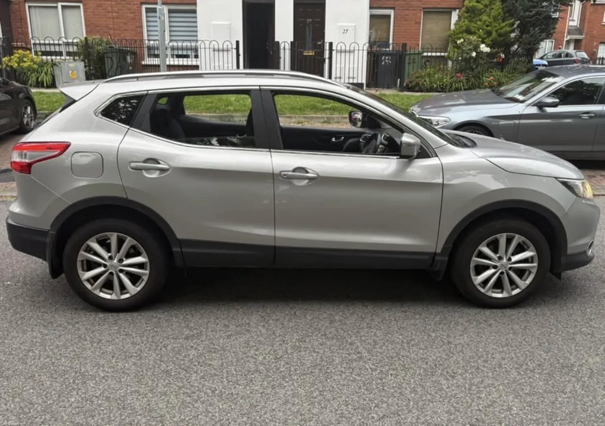 171 Nissan Qashqai 1.2 Petrol turbo - Image 3