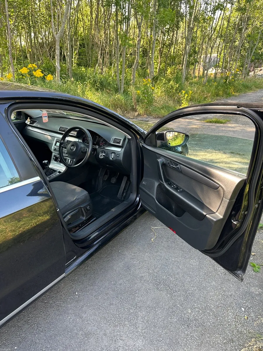2011 Volkswagen Passat B7 - Image 4