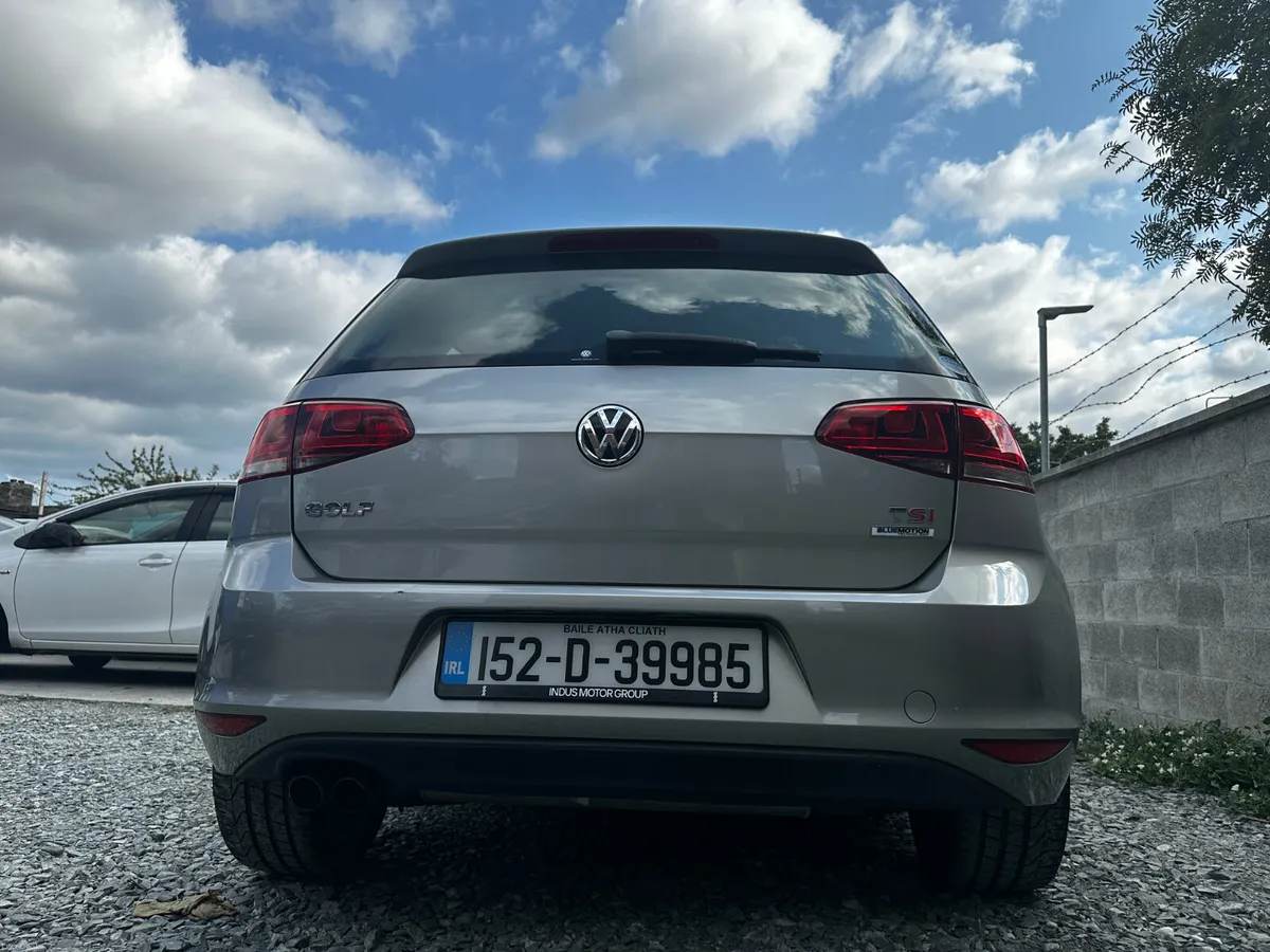 Volkswagen Golf 2015 Highline automatic - Image 5