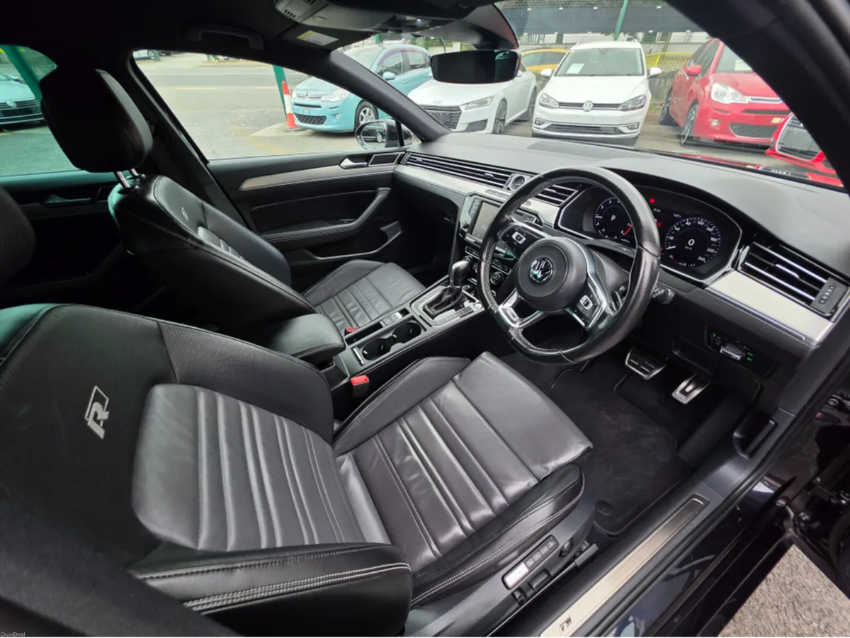 Volkswagen Passat ( 182 REG 2.0 R-LINE EDITION - F - Image 4