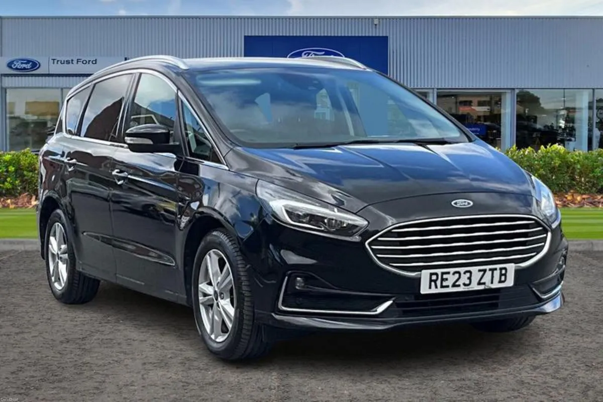 Ford S-Max Titanium - Image 1