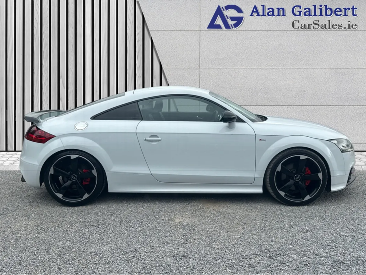 Audi TT S Line 1.8T Petrol AUTO - Image 3