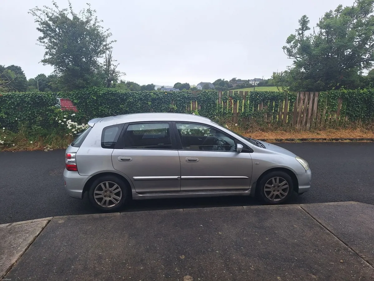 Honda Civic 2005 - Image 3