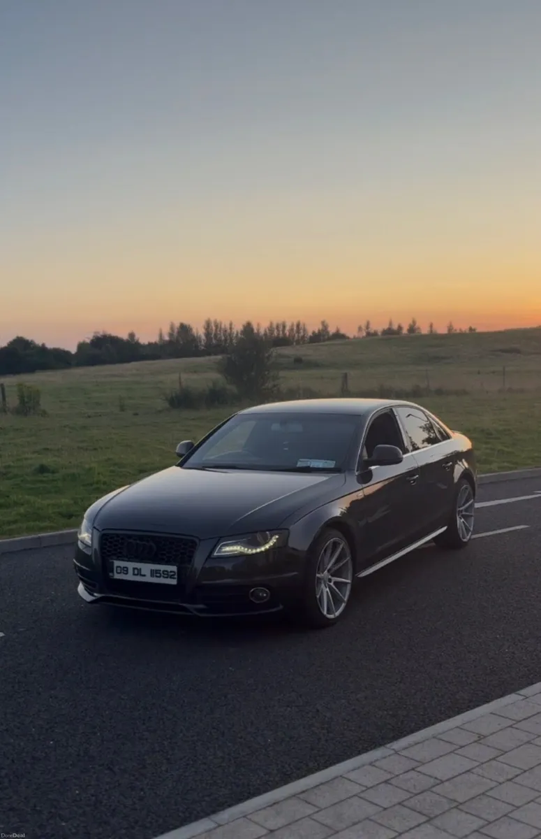 Audi A4 2009 S-Line - Image 2