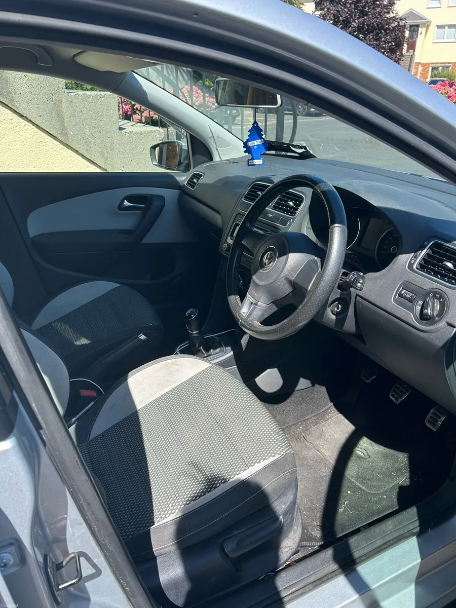 VW Cross Polo 1.2L TDI 75HP - Image 6