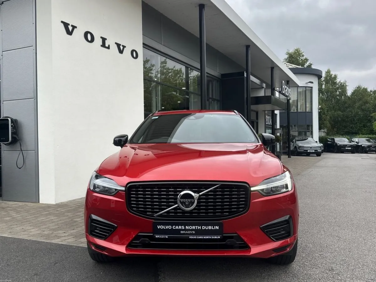 Volvo XC60 T6 R-Design Recharge PHEV AWD (340hp) - Image 2