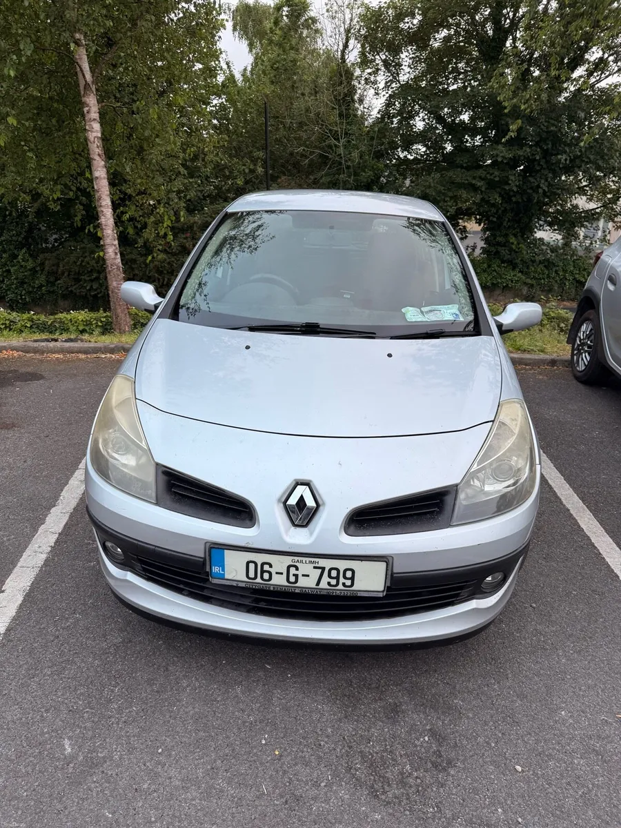 Renault Clio 2006 - Image 2