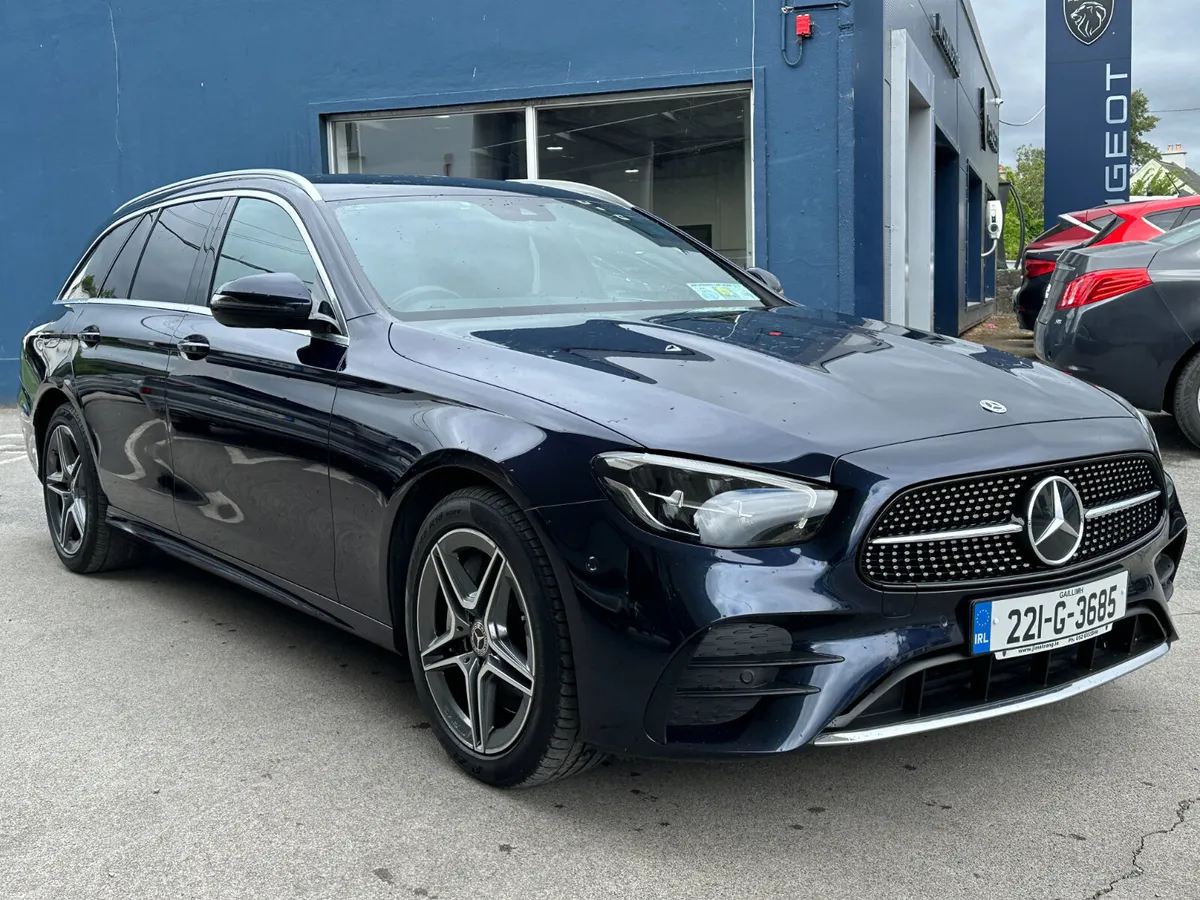 Mercedes-Benz E 300 de PHEV AMG Line - Image 1