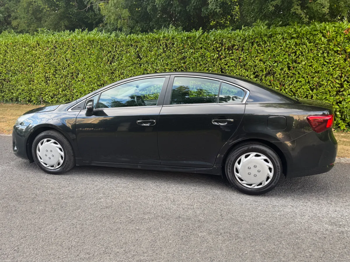 2017 Toyota Avensis 1.6 D4D NCT & Tax €5950 - Image 6