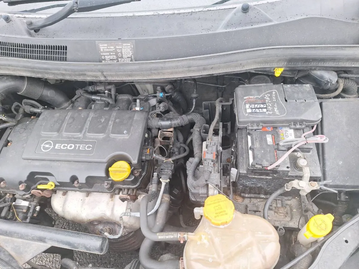 2010 Opel Corsa 1.4 SXi - Image 4