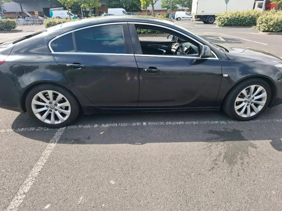 Car - Image 4
