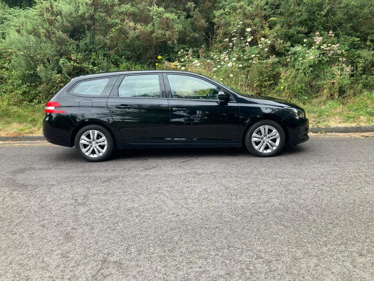 2020 Peugeot 308 1.5 Diesel Estate - Image 2