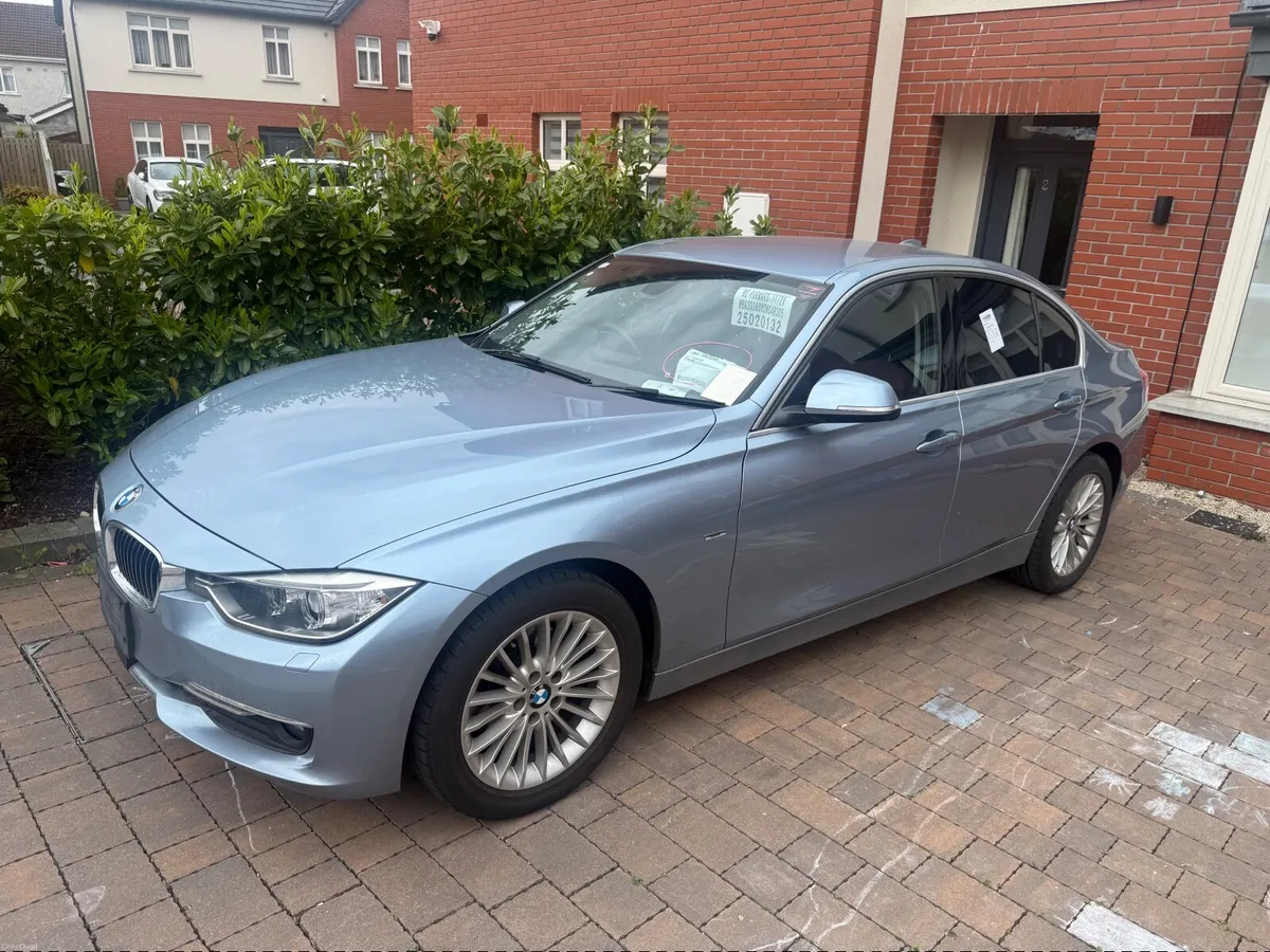 BMW 3-Series 2015 automatic low miles - Image 5