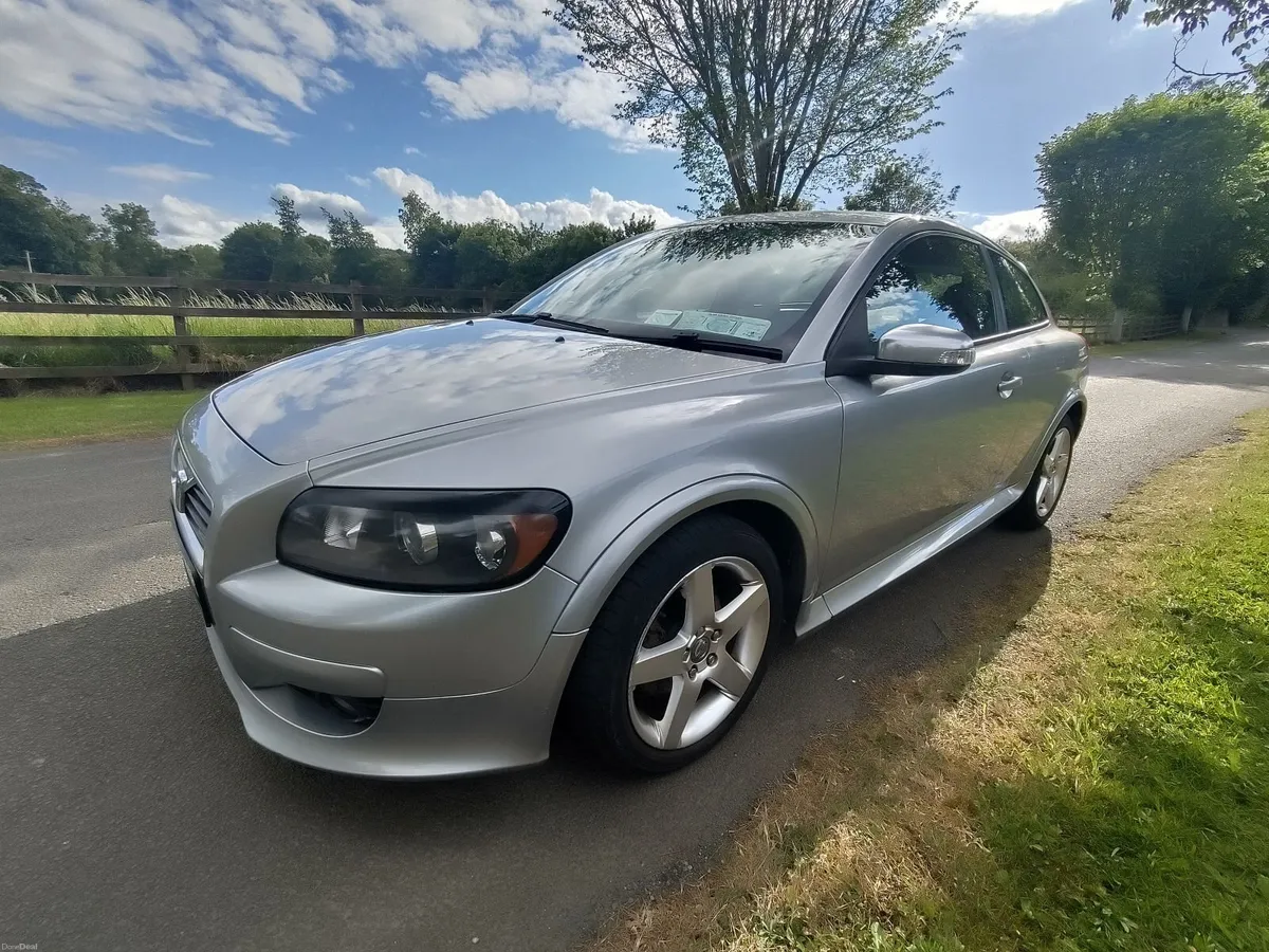 Volvo C30 2008 1.8F, R-Design, Inscription color - Image 4