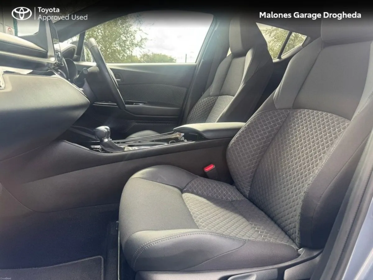 Toyota C-HR 1.8 Hybrid Sport Call Now 041 980 2420 - Image 5