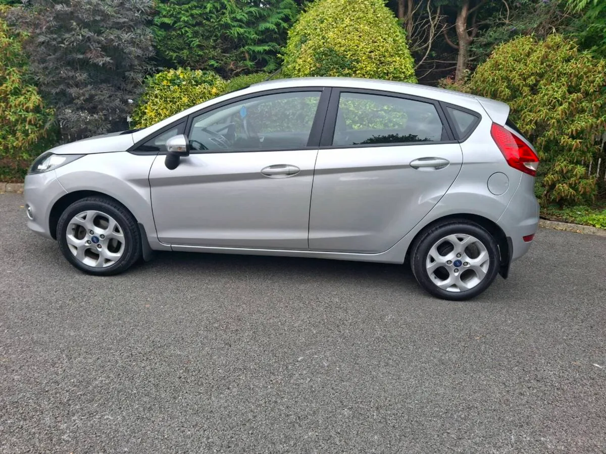 Ford Fiesta Low Mileage - Image 6