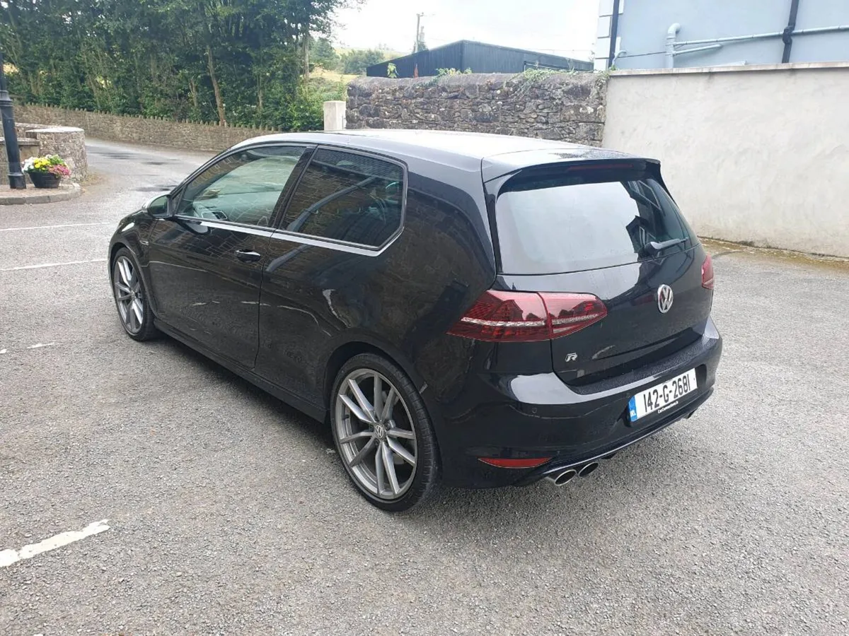 2014 Volkswagen Golf R 2.0 TSI - Image 4