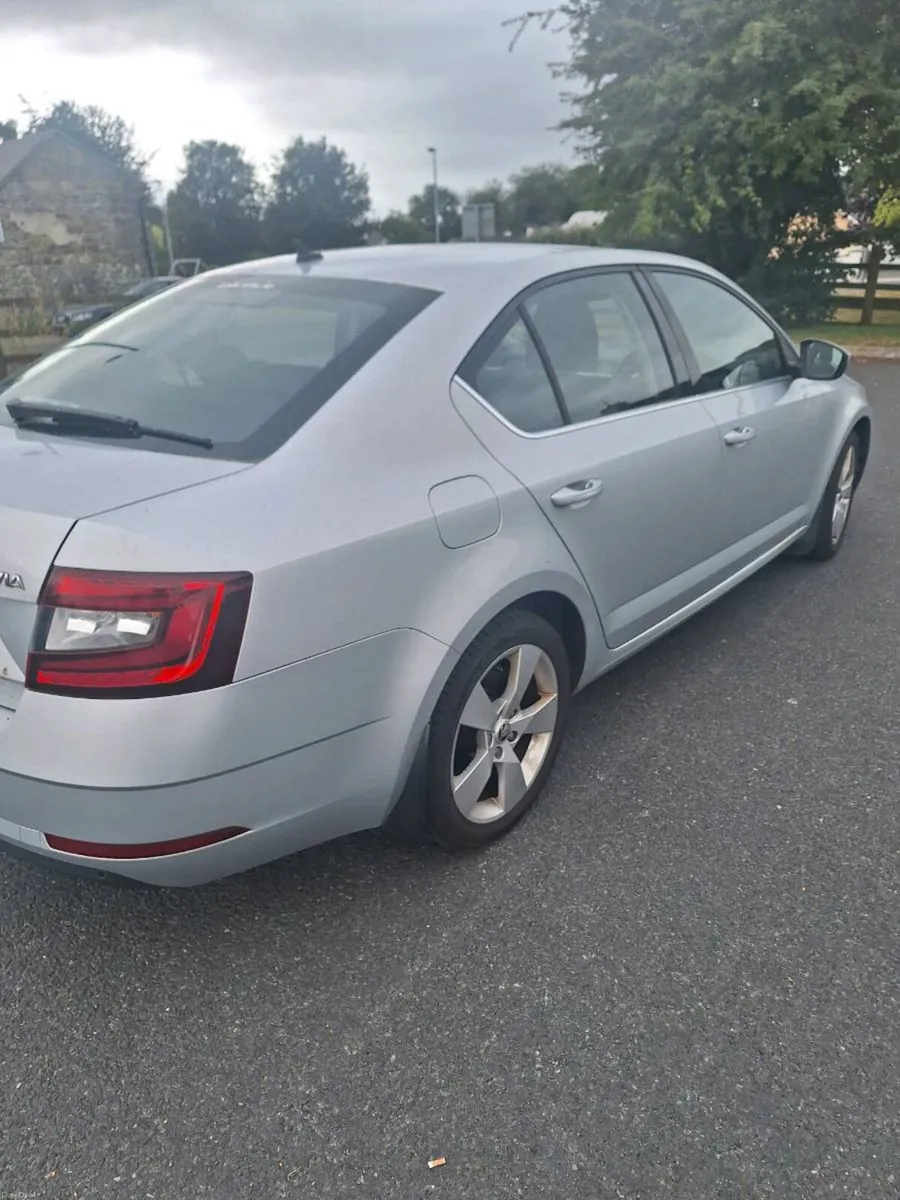 Skoda Octavia Style 2.0tdi 150bhp - Image 5