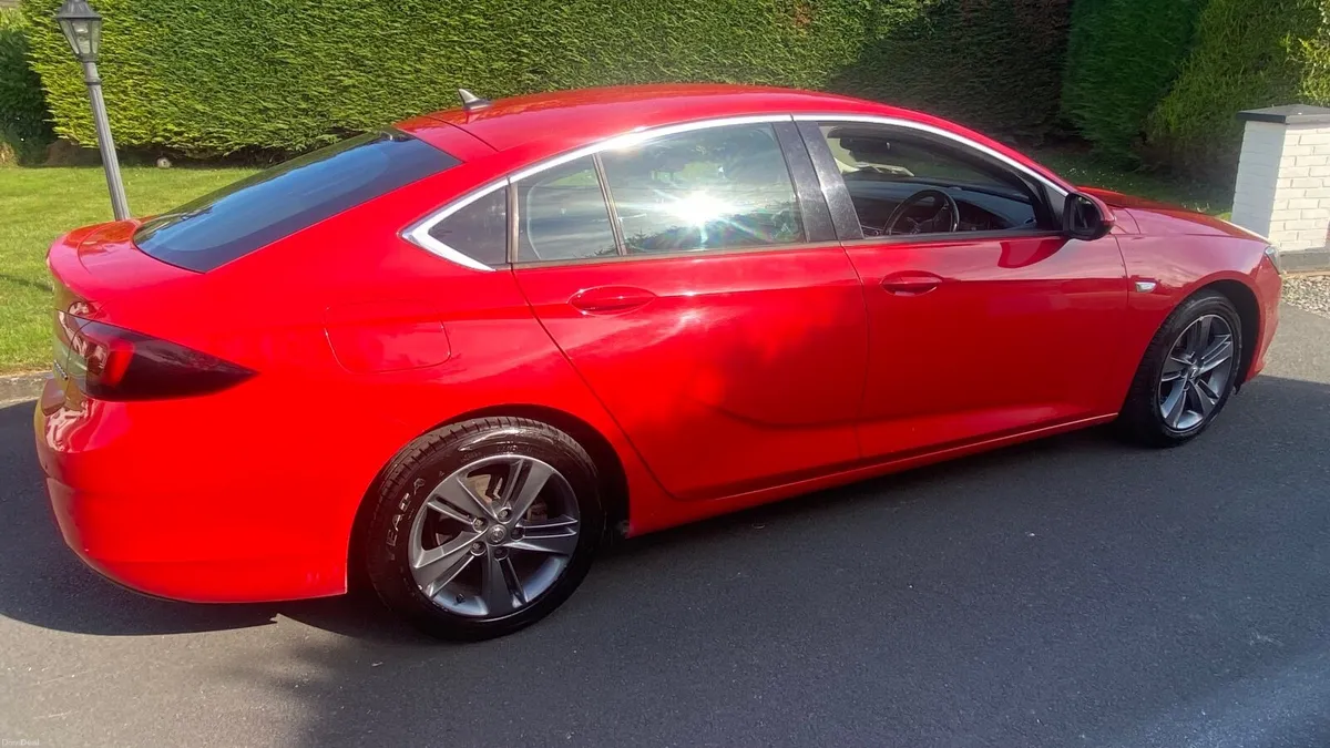 Opel Insignia 2019 - Image 1