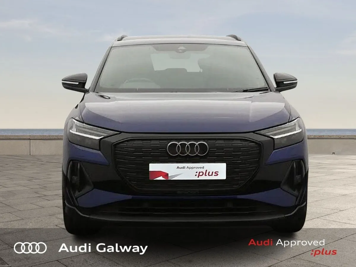 Audi Q4 e-tron E-TRON 45 BLACK EDITION QUATTRO A/T - Image 2