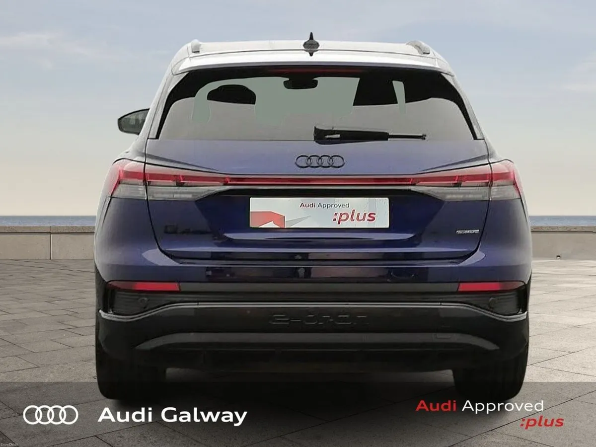Audi Q4 e-tron E-TRON 45 BLACK EDITION QUATTRO A/T - Image 3