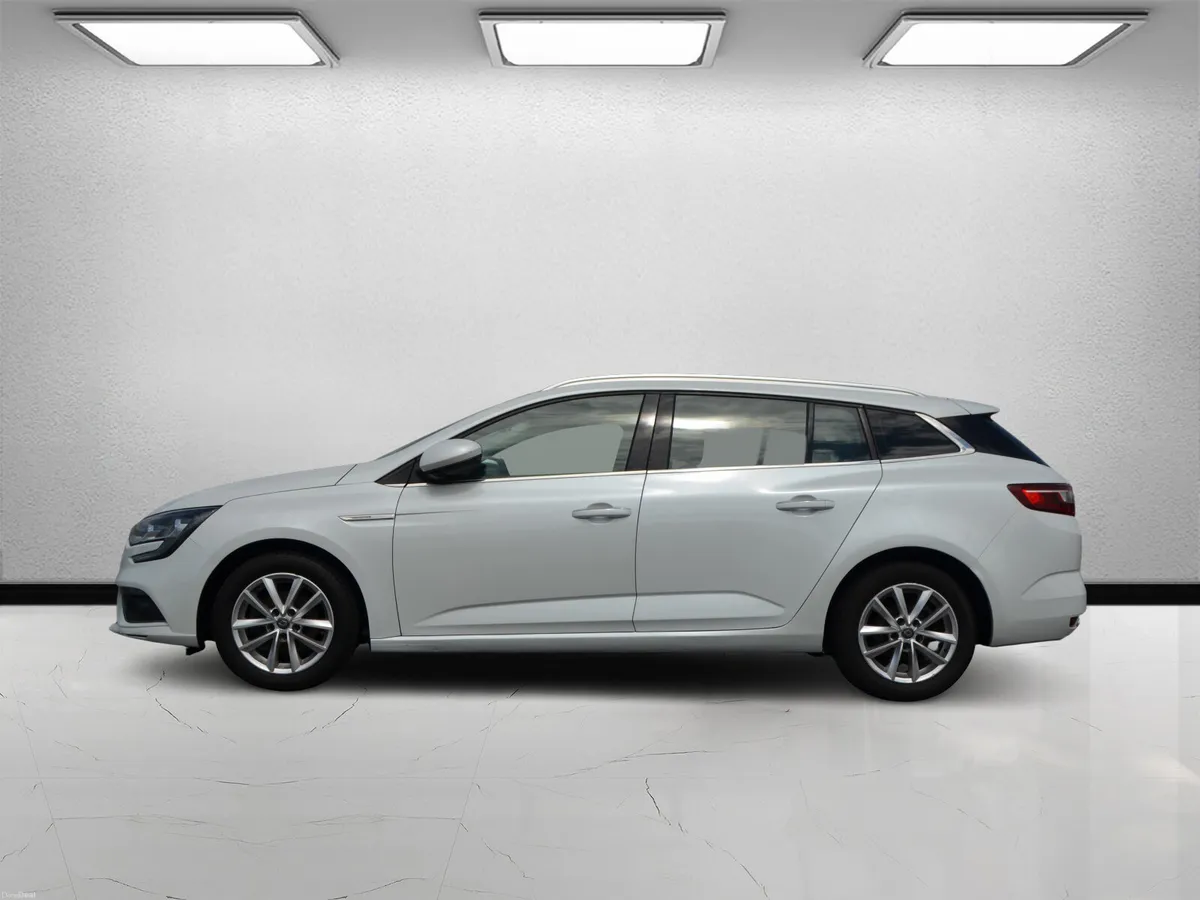 Renault Megane DYNAMIQUE NAV ESTATE - Image 4