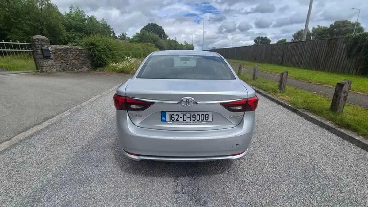 2016 Toyota Avensis - Image 5