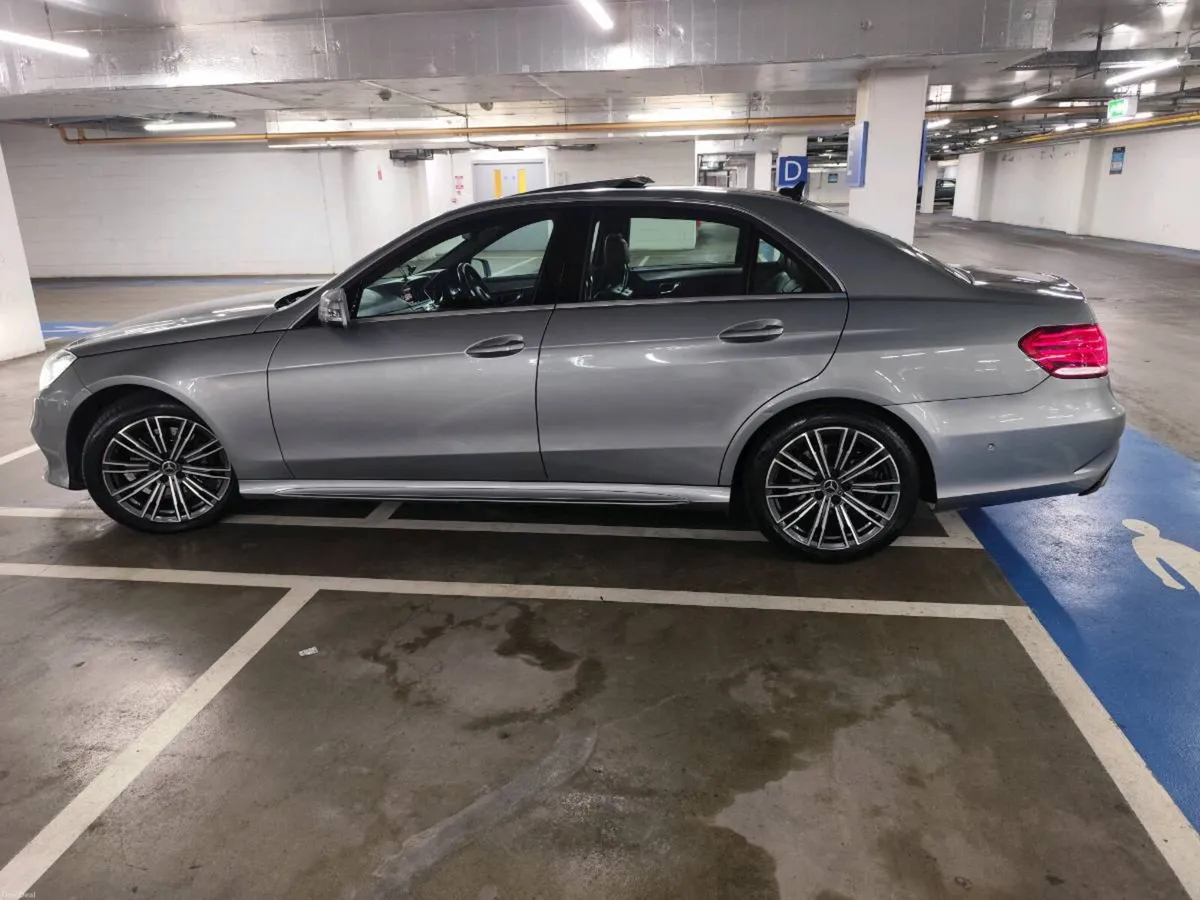 Mercedes-Benz E-Class 2015 - Image 4