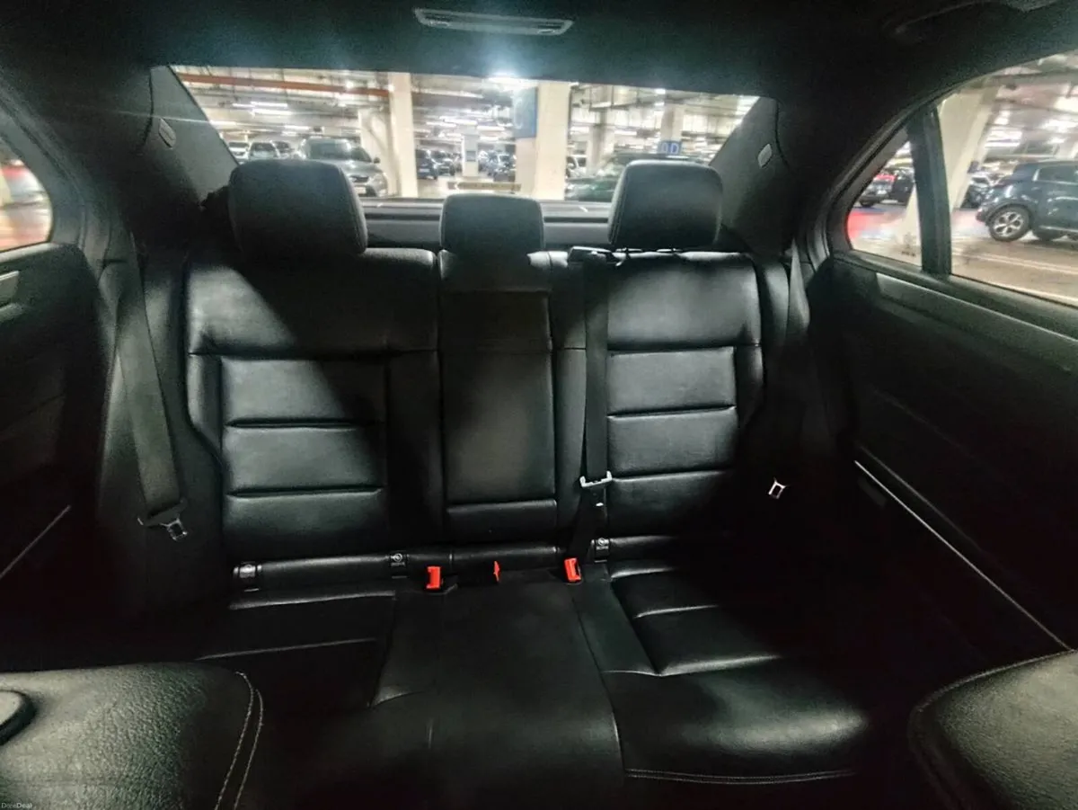 Mercedes-Benz E-Class 2015 - Image 5