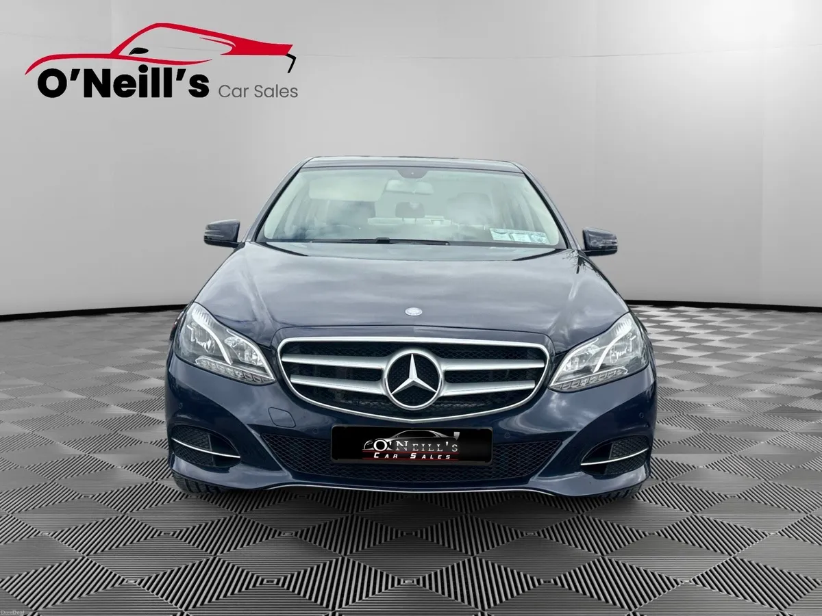 Mercedes-Benz E-Class 2015 220 BLUETEC SE #426 - Image 2