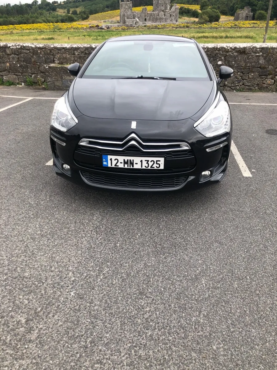 Citroen DS 5 2012 diesel automatic - Image 1