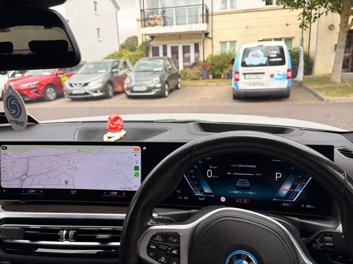 BMW i4 2022 - Image 3