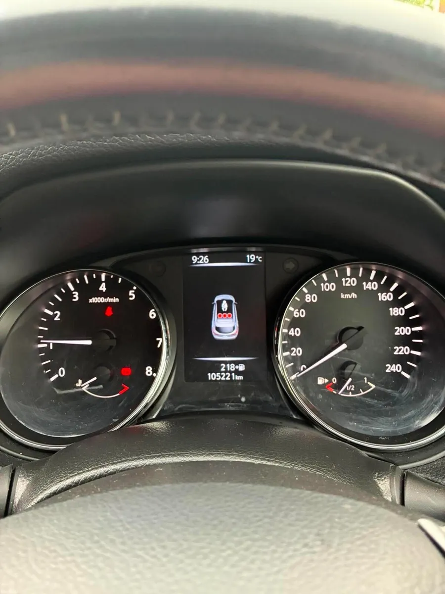 142 Nissan Qashqai 1.2 petrol - Image 3