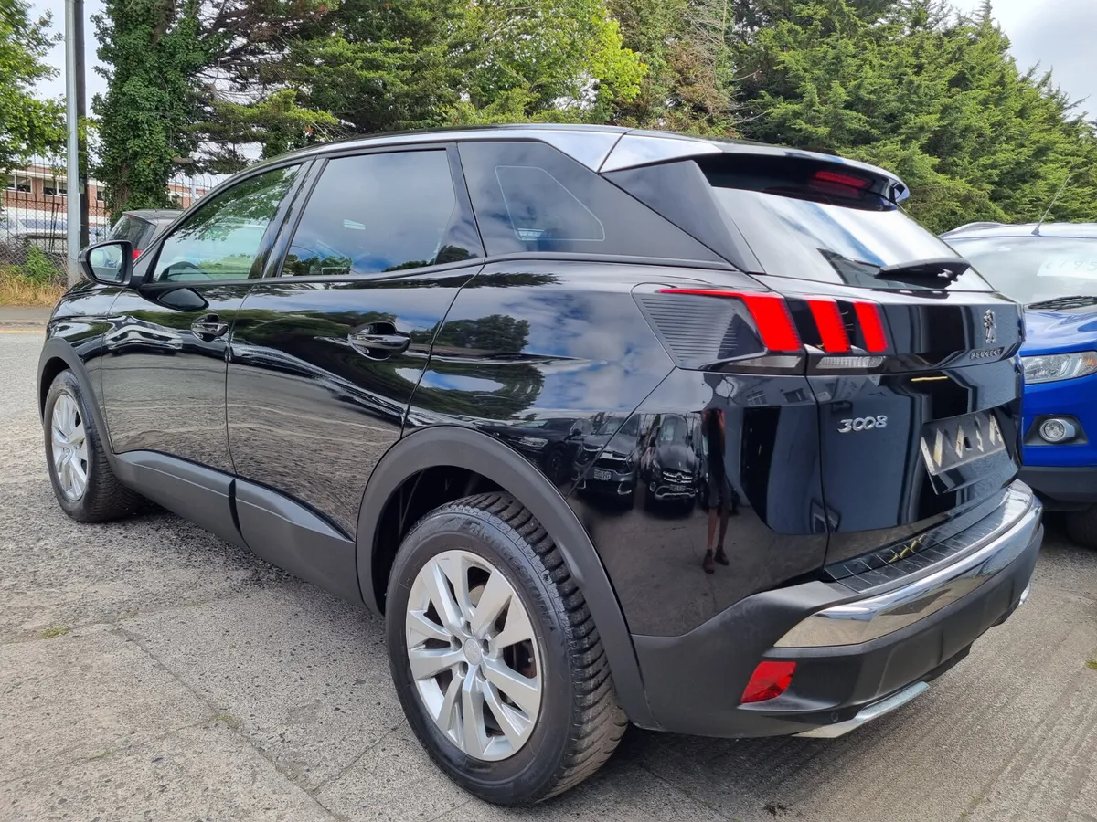 2017 PEUGEOT 3008 ACTIVE 1.2 PETROL MANUAL 130BHP - Image 4