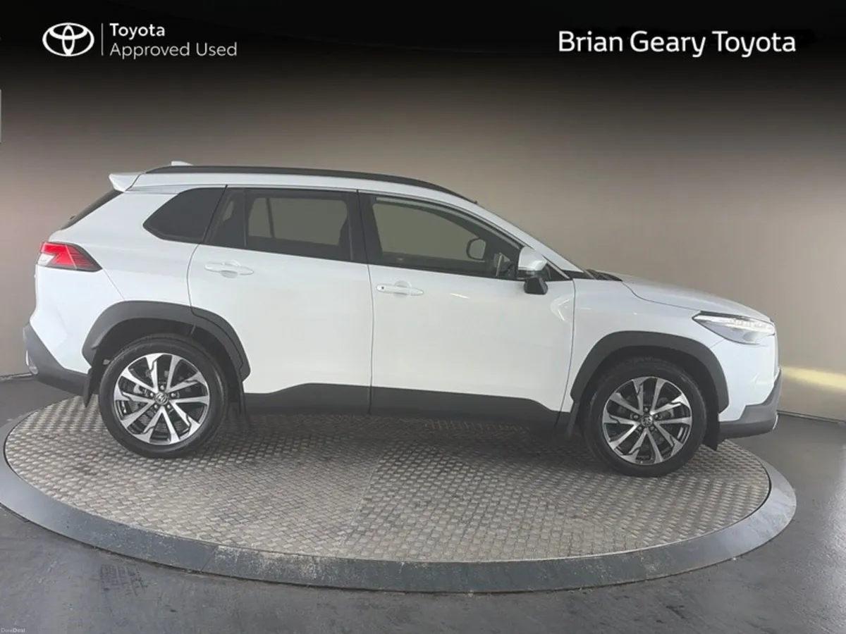 Toyota Corolla Cross HYBRID SOL - Image 3