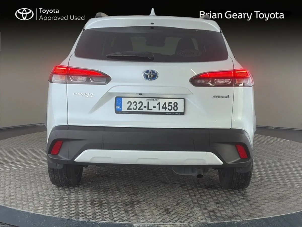 Toyota Corolla Cross HYBRID SOL - Image 4
