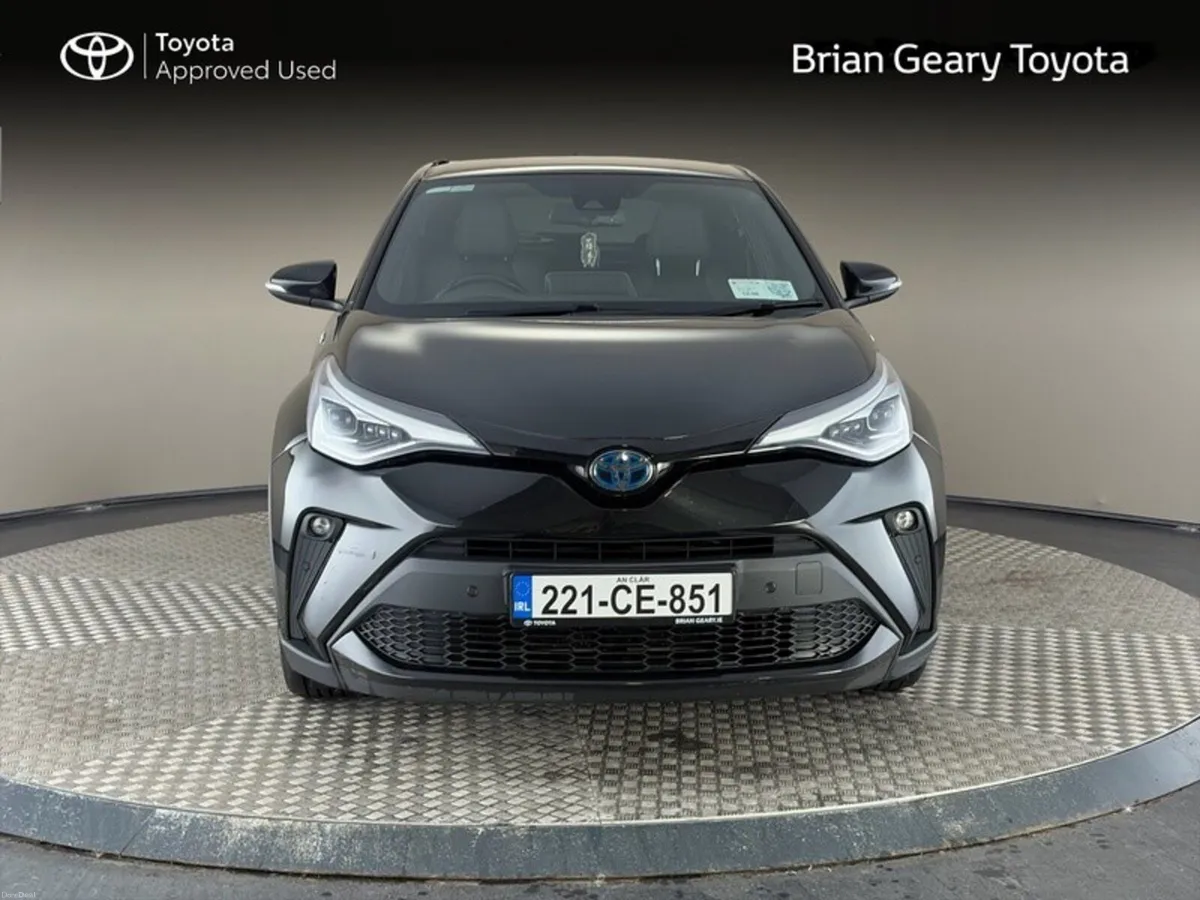 Toyota C-HR HYBRID SOL - Image 5