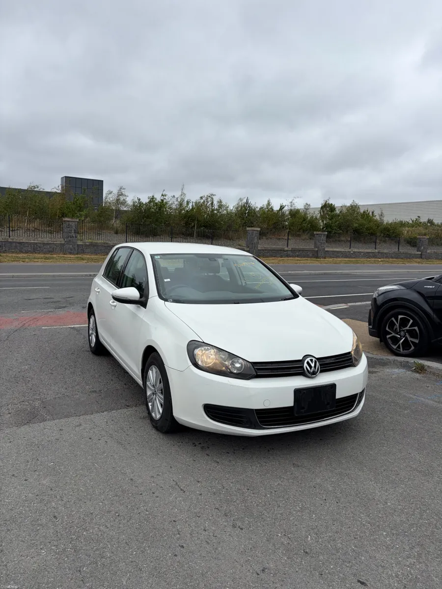 2012 Vw Golf 1.2 Petrol Auto LOW KMS - Image 1