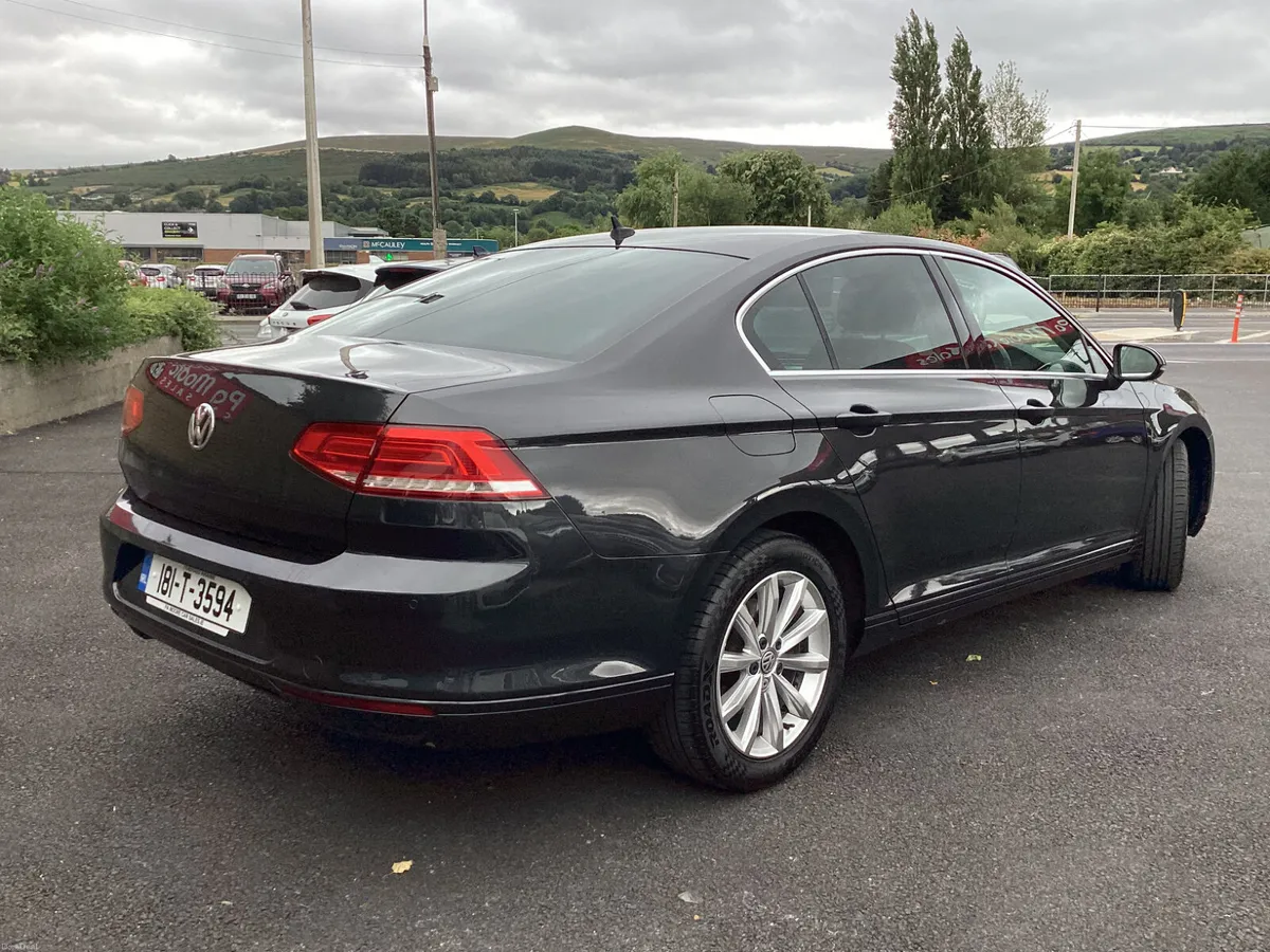 Volkswagen Passat ** SAT NAV * 2.0 DIESEL - Image 4