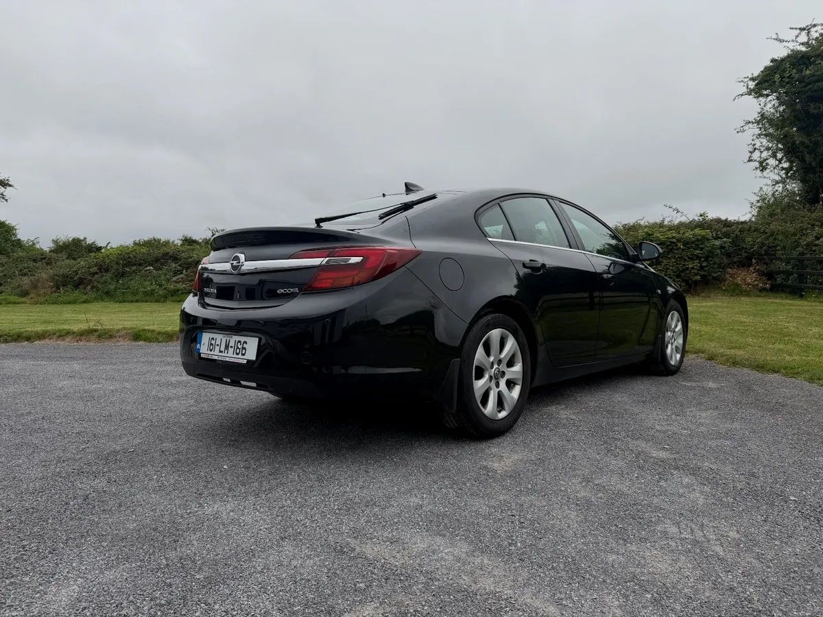 2016 Opel Insignia 1.6 CDTI – good condition - Image 3