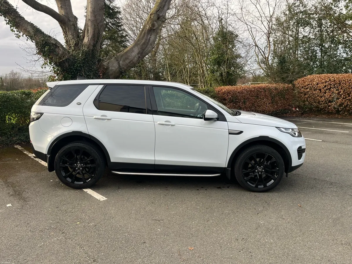 Landrover discovery sport - Image 3