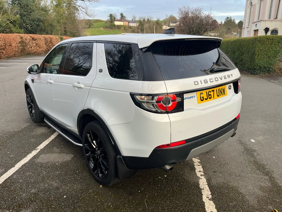Landrover discovery sport - Image 5