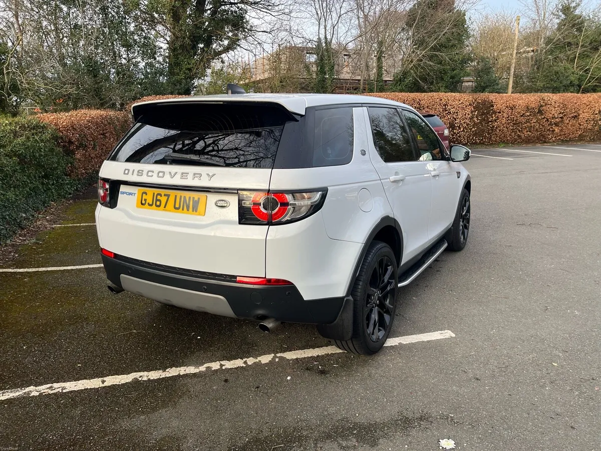 Landrover discovery sport - Image 6