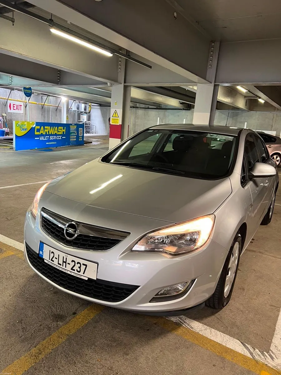 Opel Astra NEW NCT LOW KM - Image 1