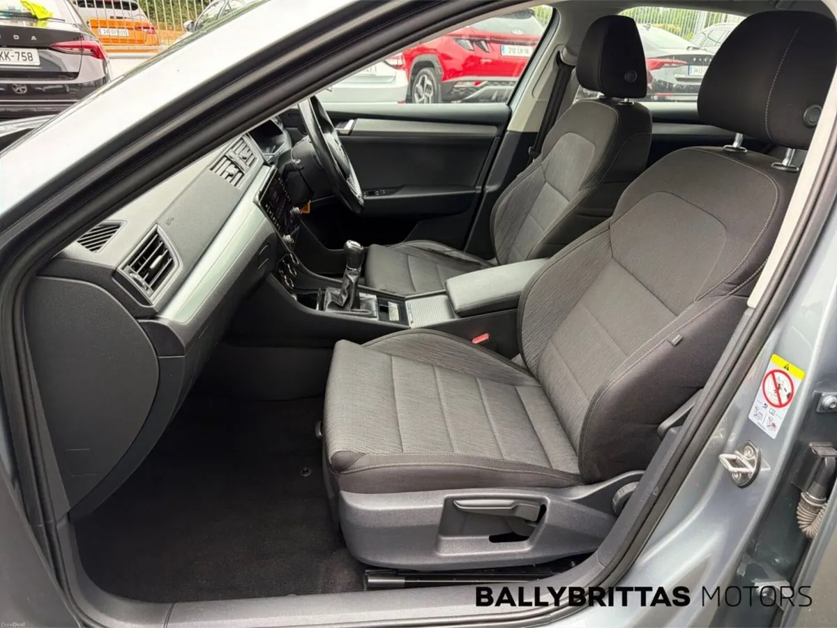 Skoda Superb 2.0 TDI 150bhp Ambition - Image 6