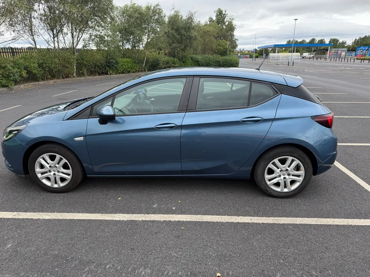 Opel Astra K - Image 3