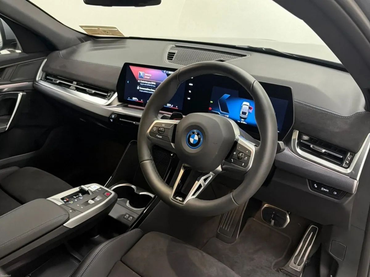 BMW iX2 eDrive20 M Sport - Image 6